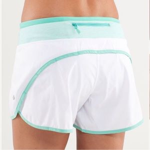 Lululemon Turbo Run Short
White / Wee Stripe White Menthol